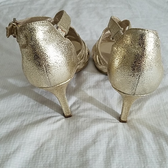 Sandals - Picture 3 of 4